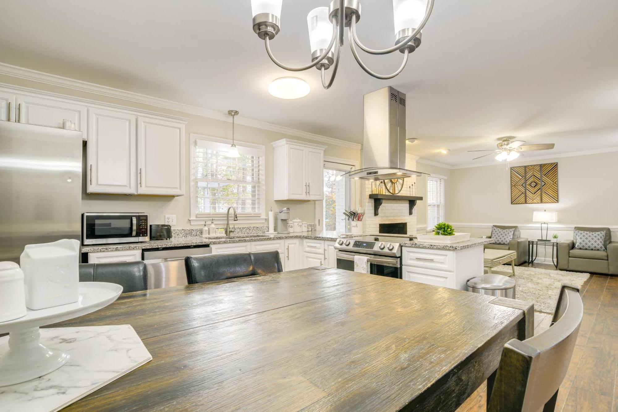 Serene Family Home With Deck In Knightdale! ภายนอก รูปภาพ