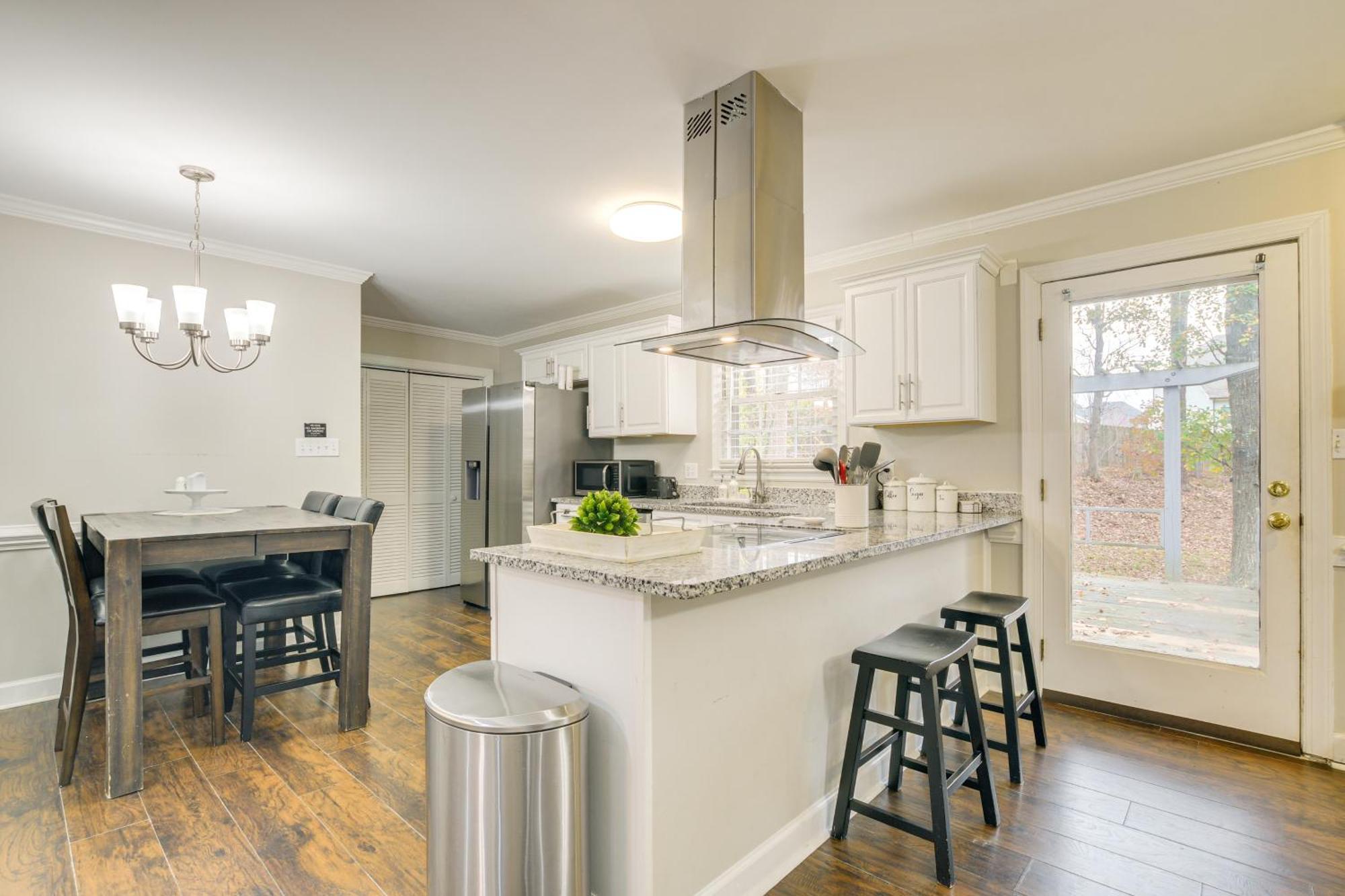 Serene Family Home With Deck In Knightdale! ภายนอก รูปภาพ